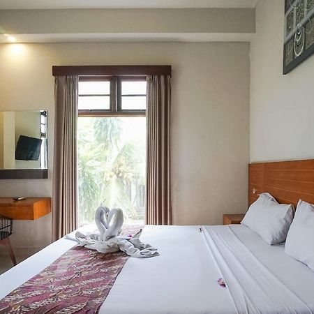 Hotel Akarsa Transit à Sanur Extérieur photo