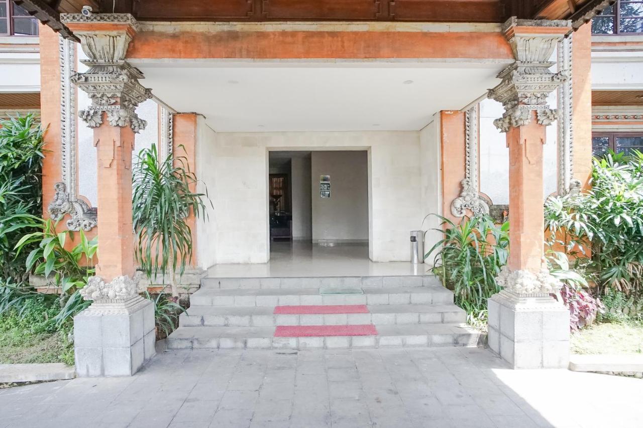 Hotel Akarsa Transit à Sanur Extérieur photo