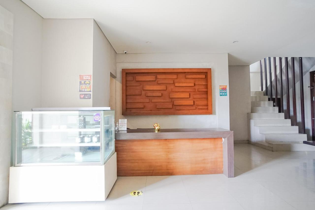 Hotel Akarsa Transit à Sanur Extérieur photo