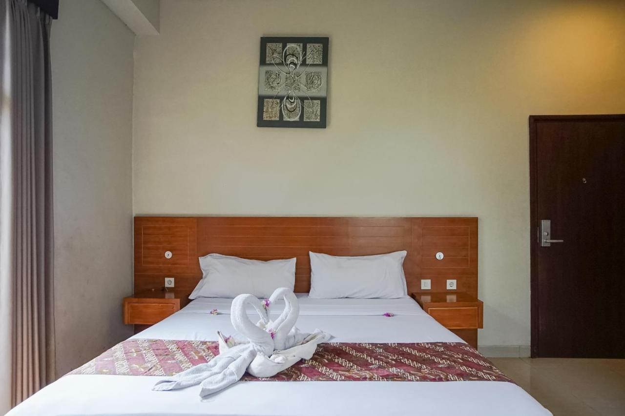 Hotel Akarsa Transit à Sanur Extérieur photo